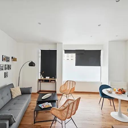 Apartment Spacieux Et Lumineux Dans Le 15 Arrondissement *